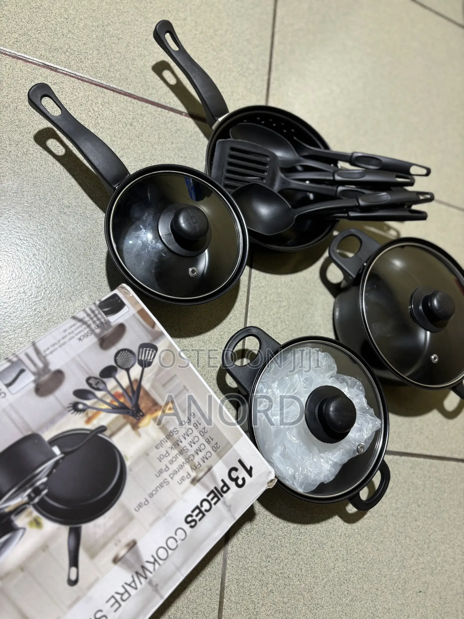 Seti Ya Vyombo Vya Kupikia 13 Vipande - Non-stick Sufuria Set Mpya