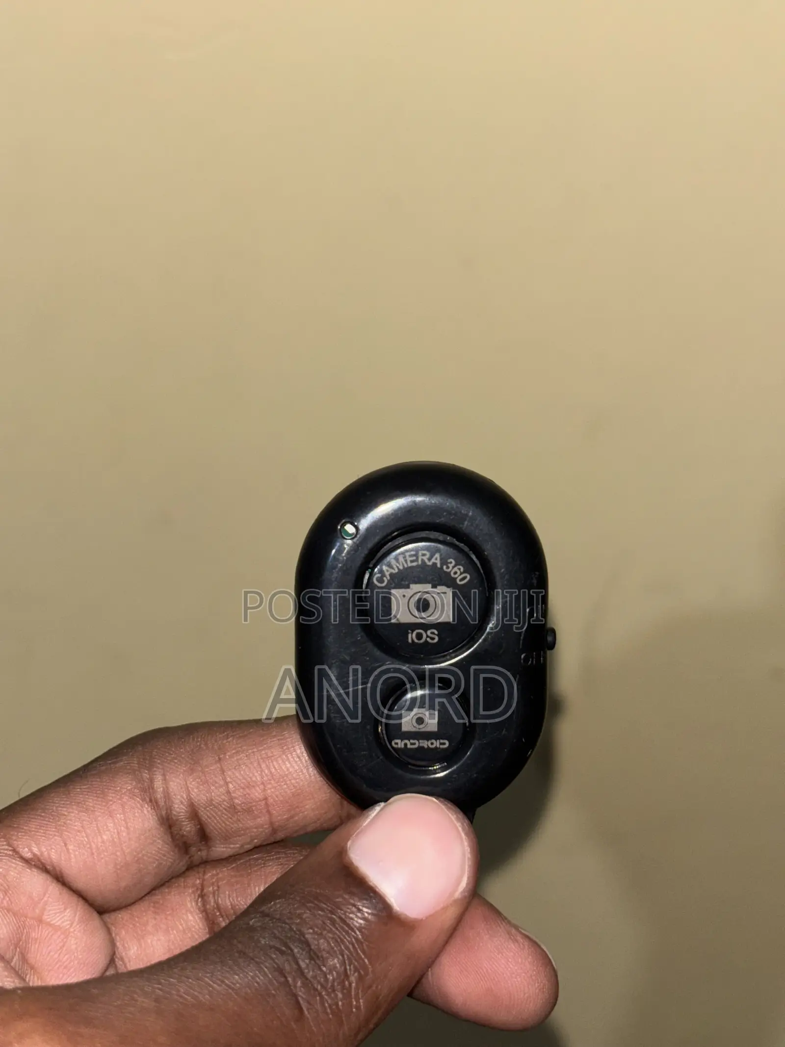 Simu Stand Ya Tripod Adjustable Kwa Live