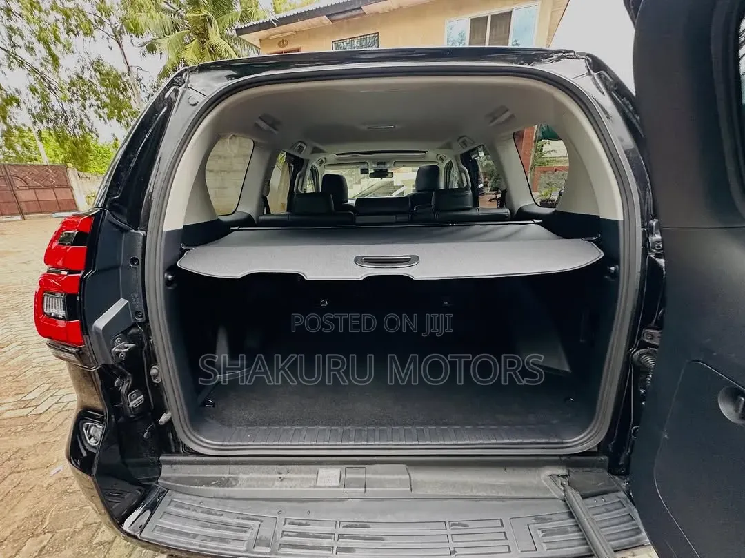 Toyota Land Cruiser Prado 2020 Black