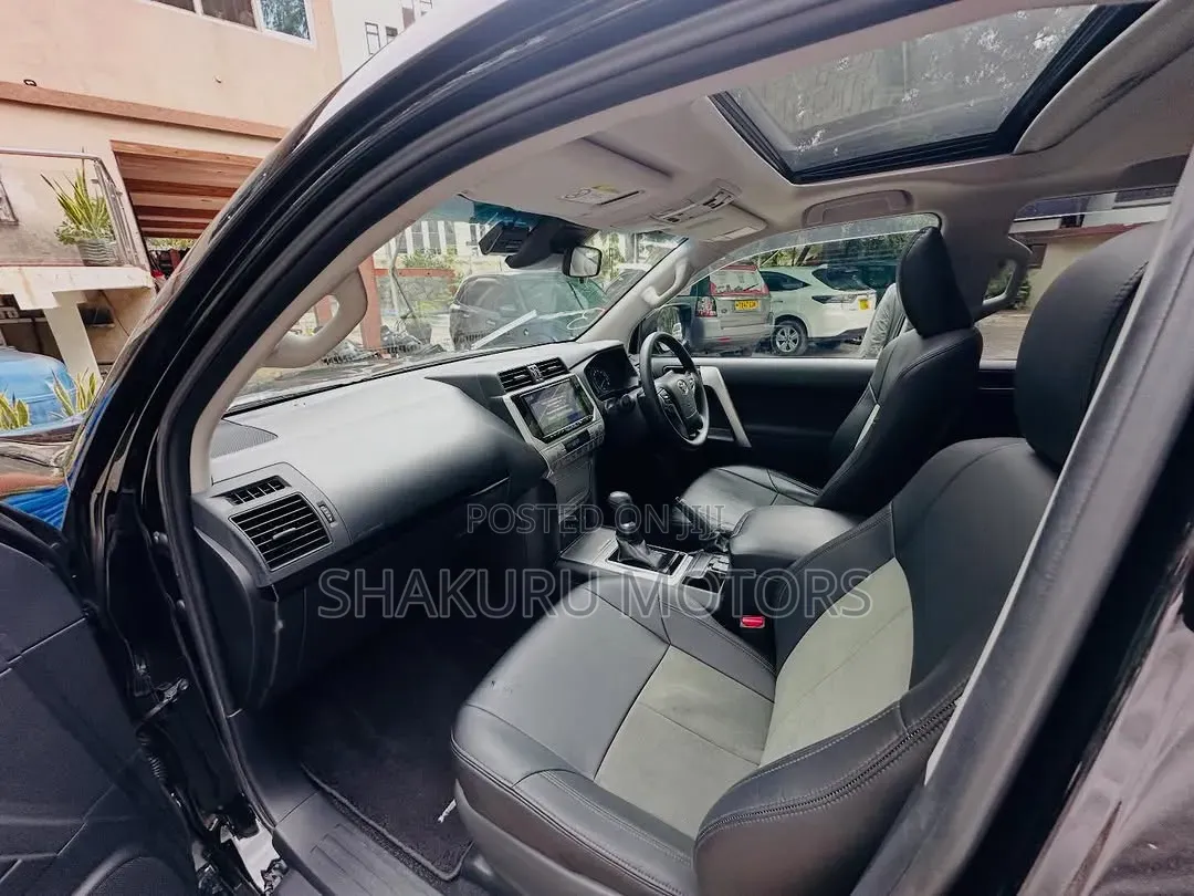 Toyota Land Cruiser Prado 2020 Black
