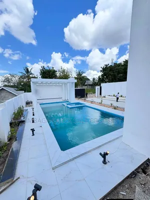 4bdrm House in Goba Center for sale