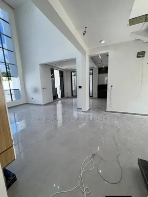 4bdrm House in Goba Center for sale