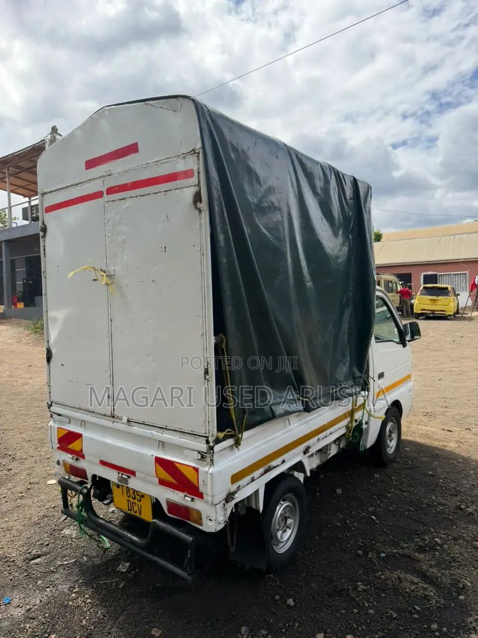 Suzuki Carry Truck 2014 White