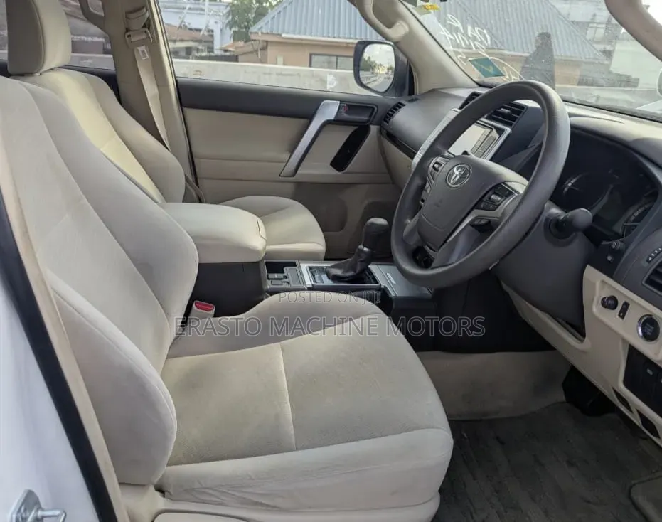 Toyota Land Cruiser Prado 2020 White