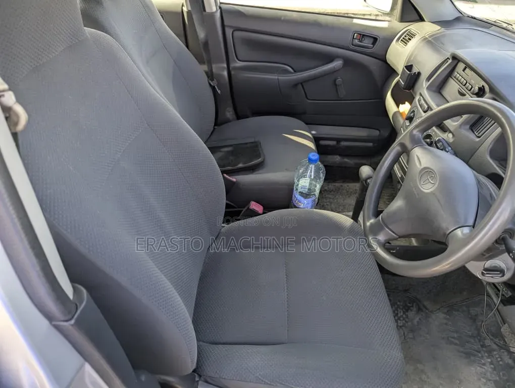 Toyota Probox 2014 Silver