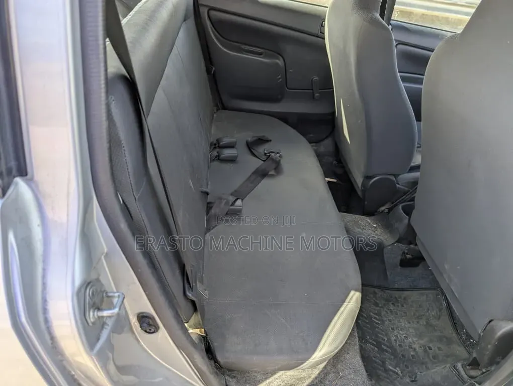 Toyota Probox 2014 Silver