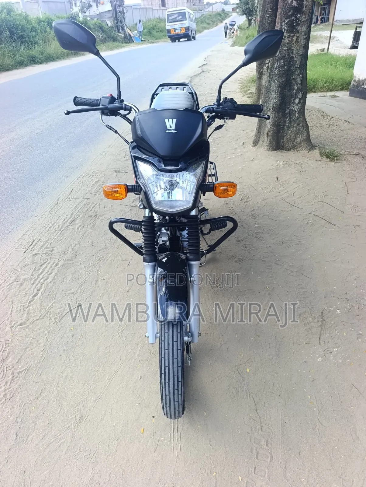 Bajaj Dominar 400 2025 Black