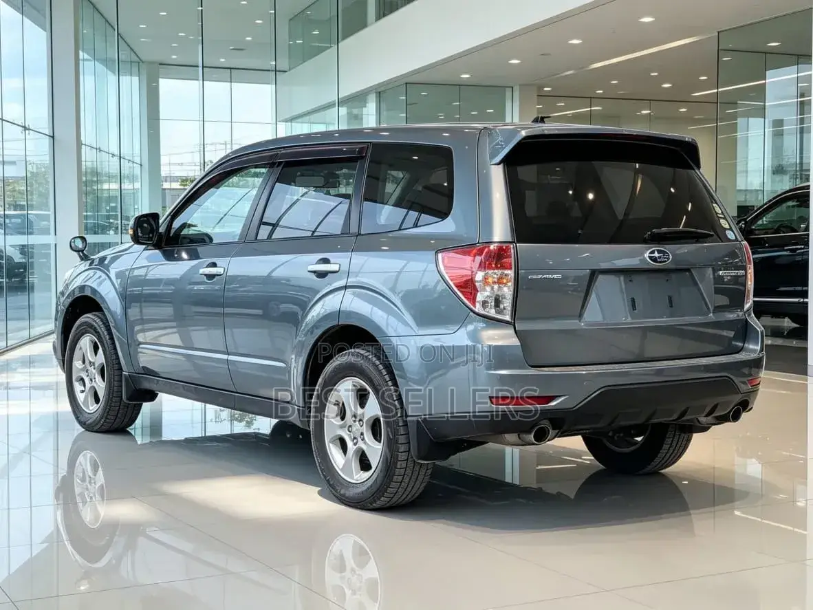 Subaru Forester 2.5X Limited 2011 Gray