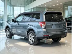 Subaru Forester 2.5X Limited 2011 Gray