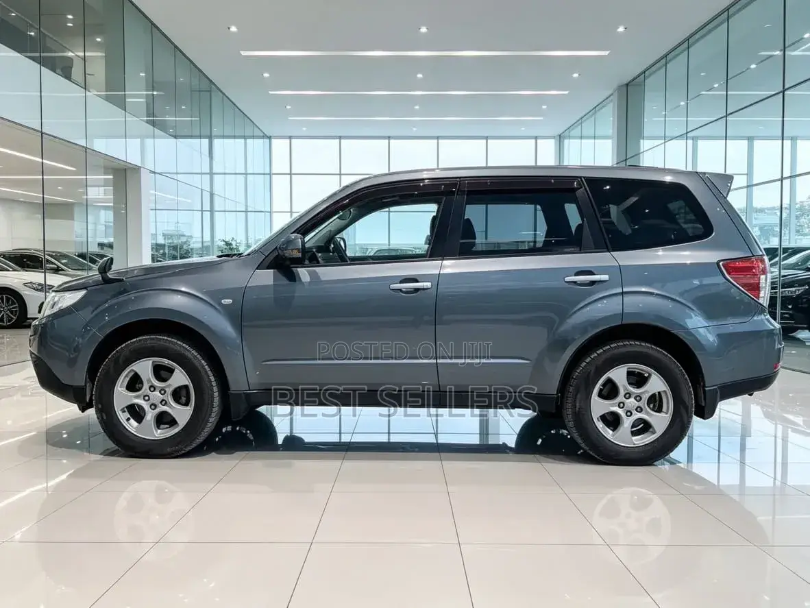 Subaru Forester 2.5X Limited 2011 Gray