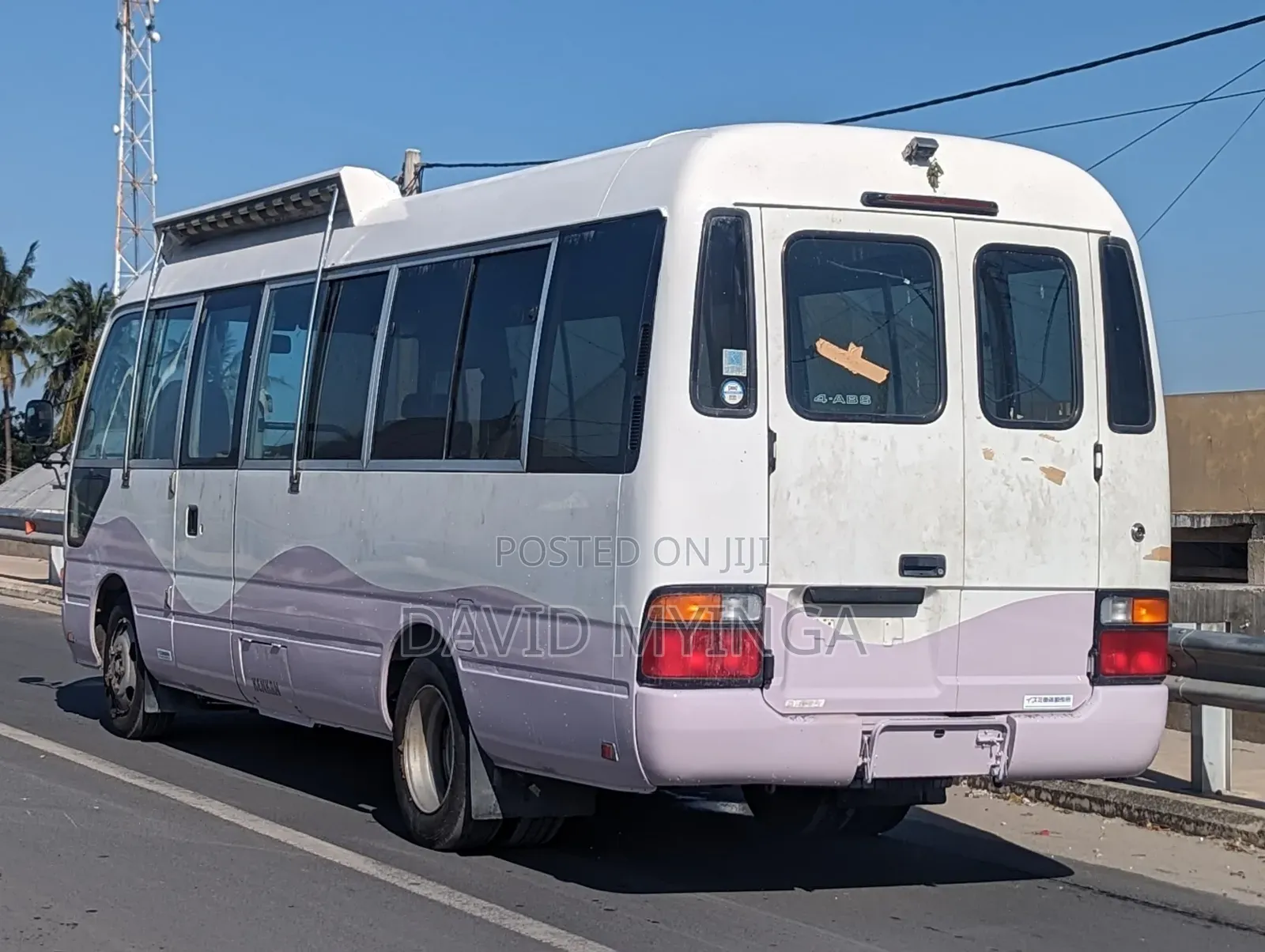 Toyota Coaster 2000 White