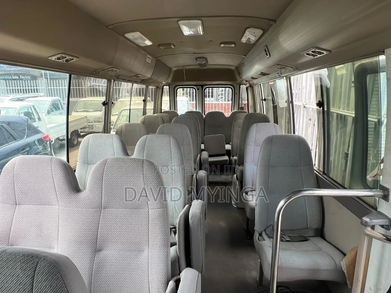 Toyota Coaster 2000 White