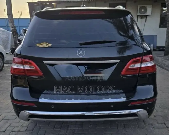 Mercedes-Benz M Class 2014 Black
