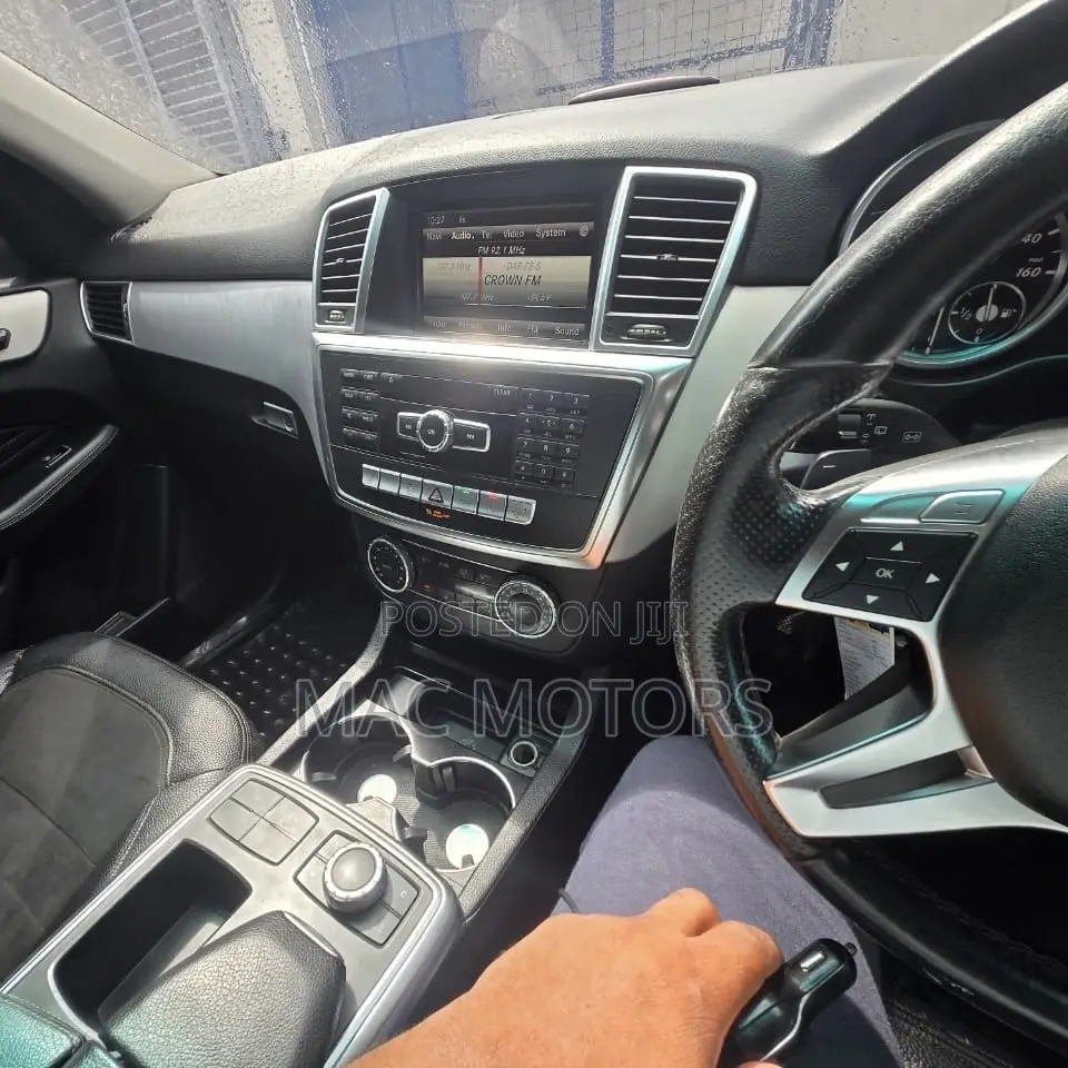Mercedes-Benz M Class 2014 Black