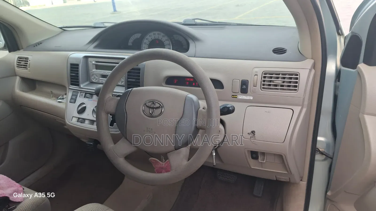 Toyota Raum 2005 Silver