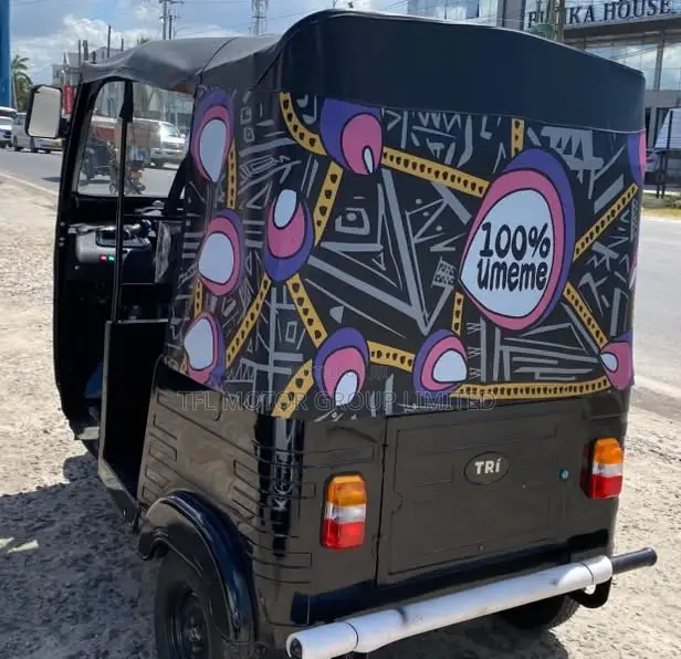 New Bajaj 2025 Black