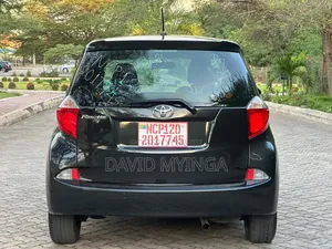Toyota Ractis 2012 Black