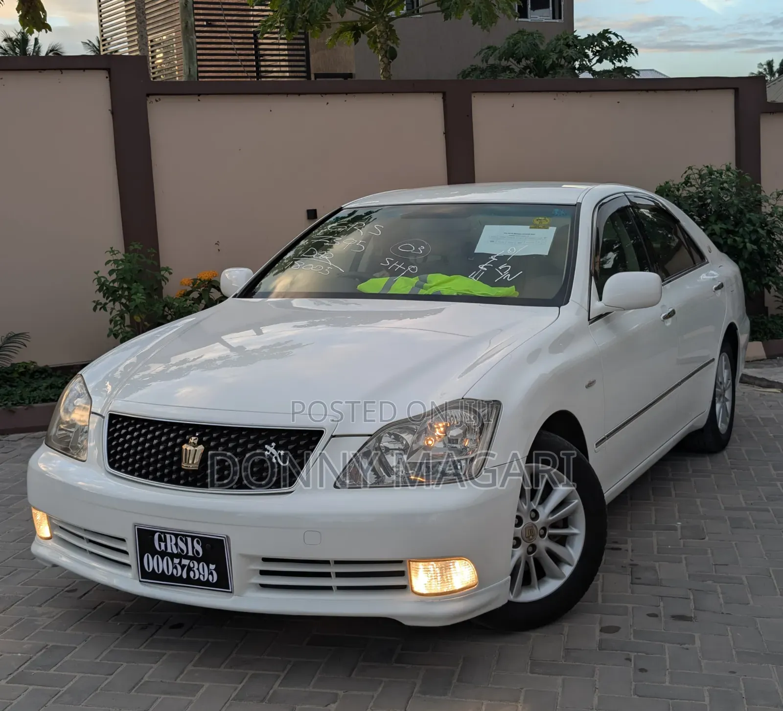 Toyota Crown 2008 White
