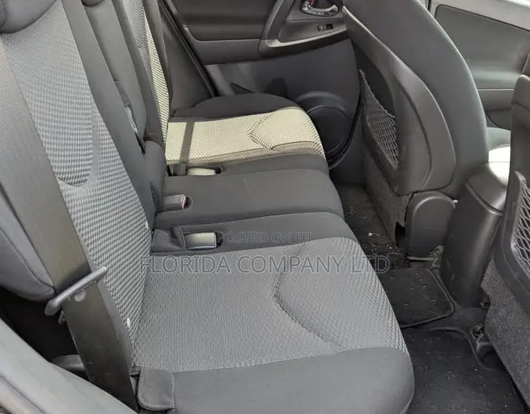 Toyota RAV4 2011 Black