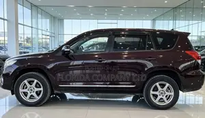 Toyota Vanguard 2010 Black