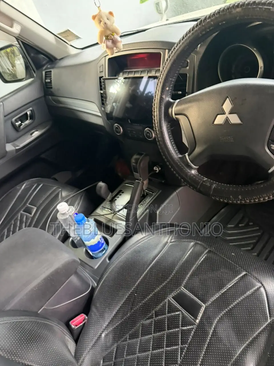 Mitsubishi Pajero 2010 White