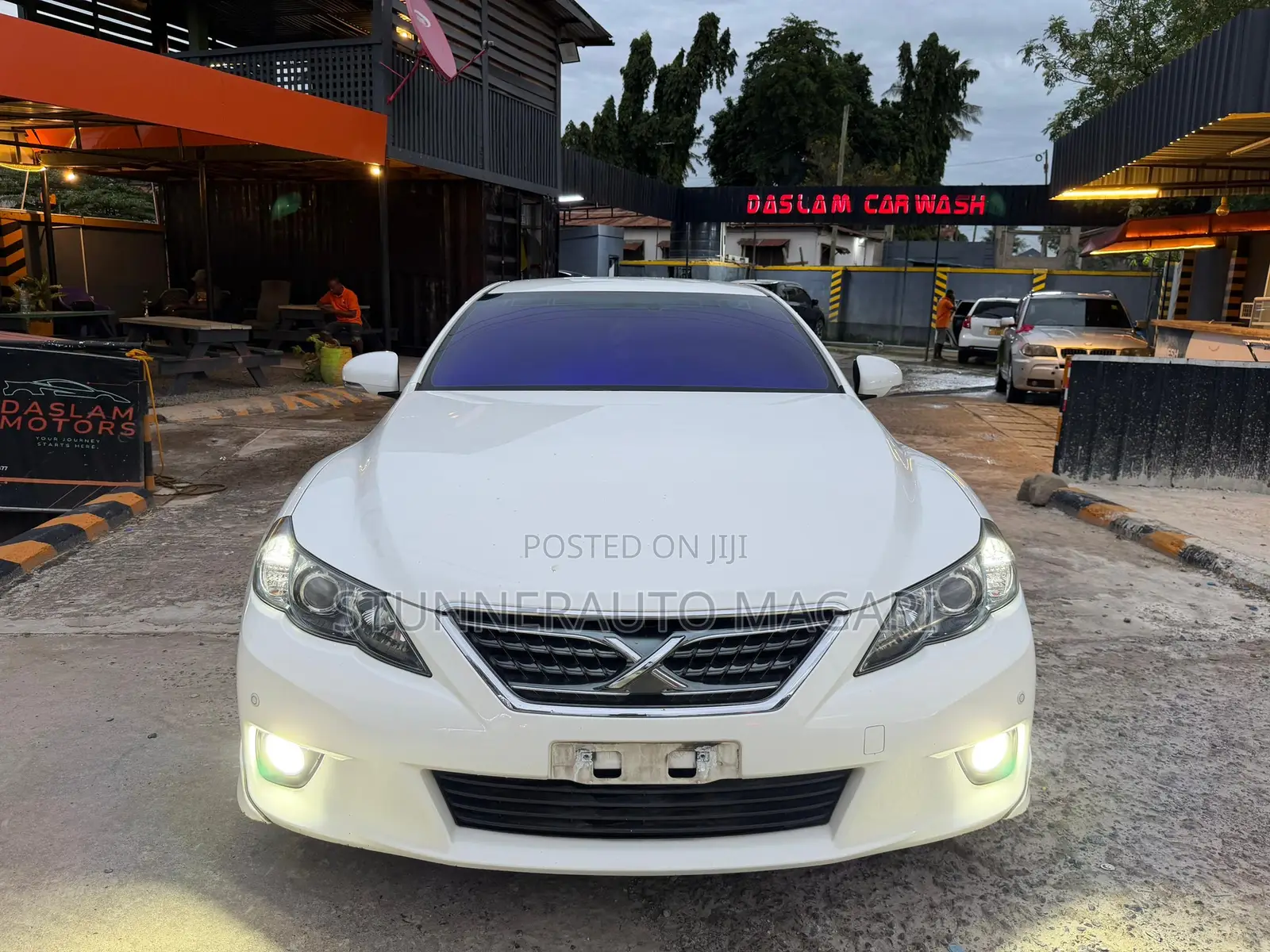Toyota Mark X 2012 Pearl