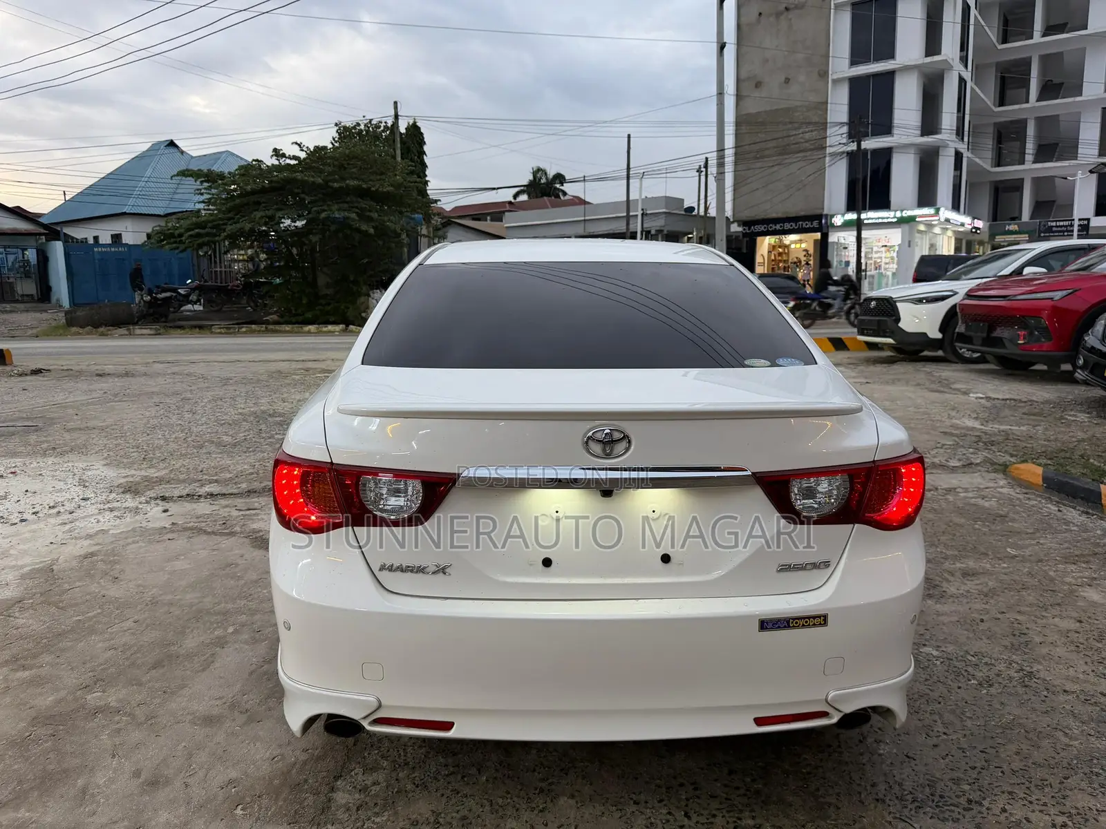 Toyota Mark X 2012 Pearl