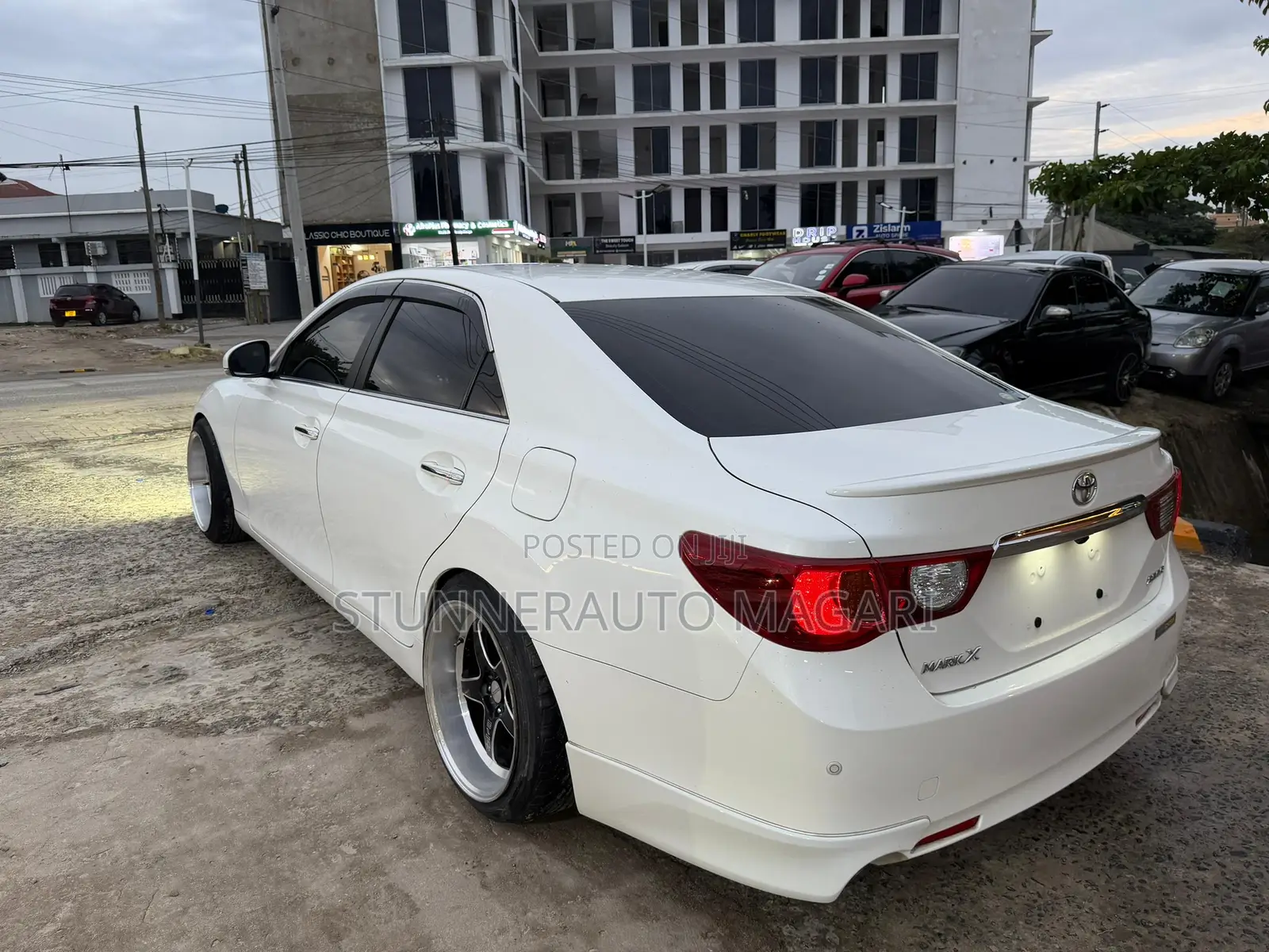 Toyota Mark X 2012 Pearl