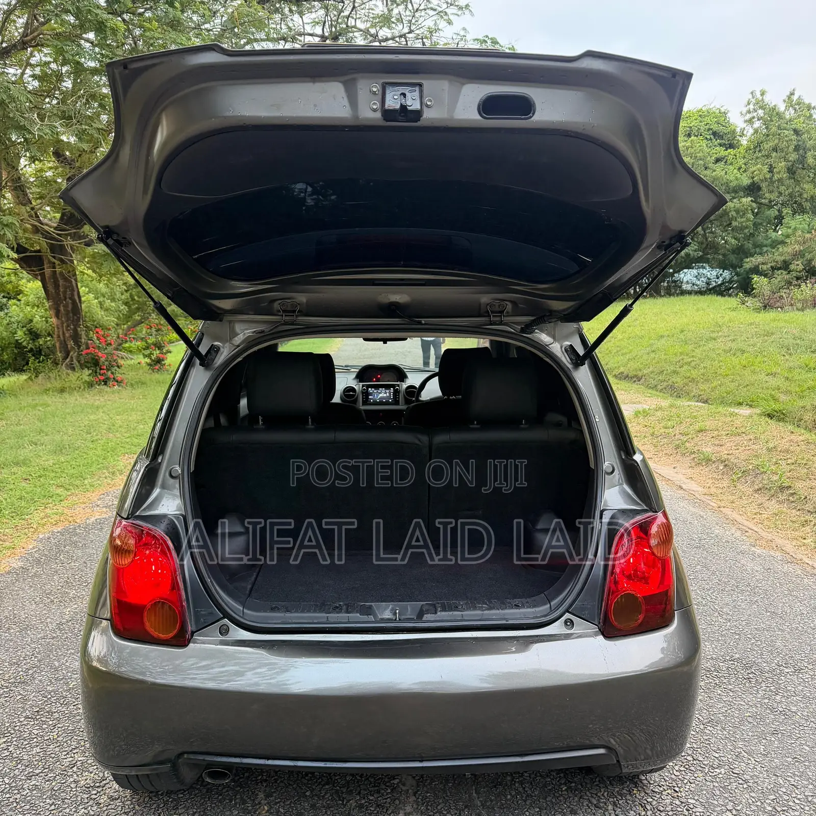 Toyota IST 2004 Gray