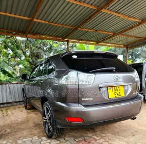 Toyota Harrier 2006 Gray