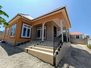 4bdrm Mansion in Tegeta, Bunju for rent