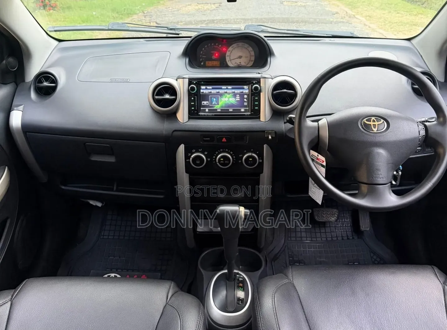 Toyota IST 2004 Gray