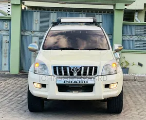 Toyota Land Cruiser Prado 2006 White