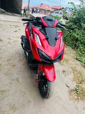 Honda CBX 2022 Red