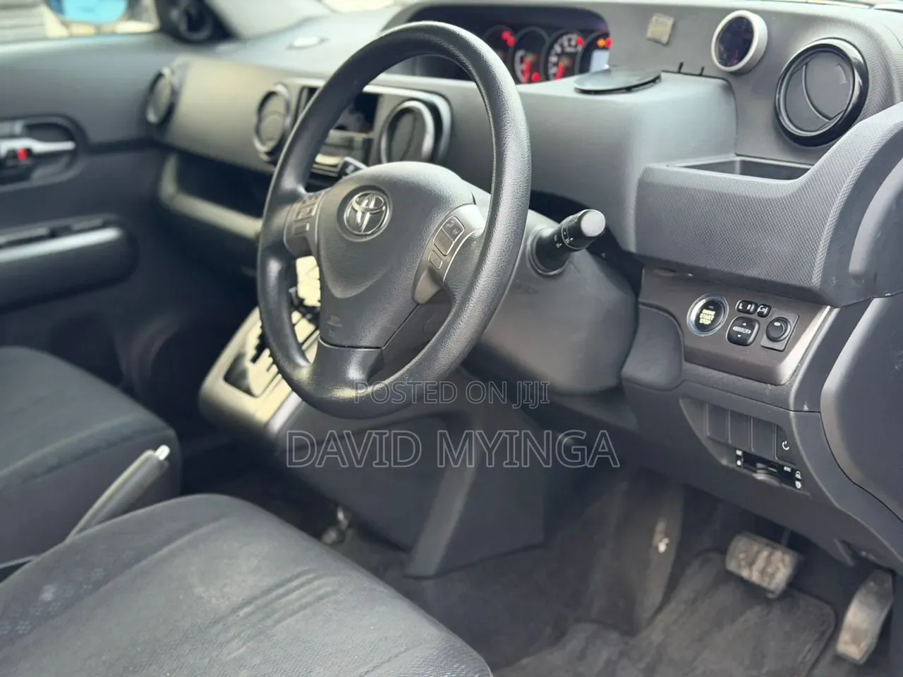 Toyota Corolla Rumion 2009 Black