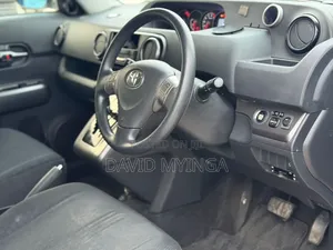 Toyota Corolla Rumion 2009 Black