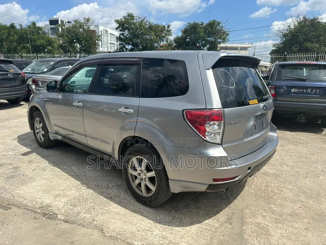 Subaru Forester 2010