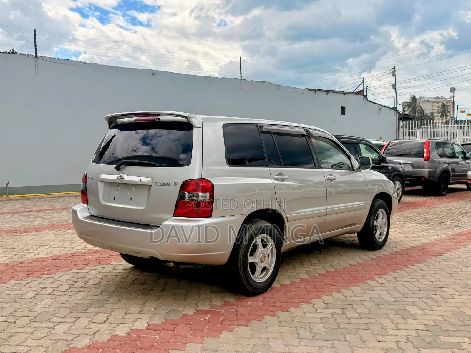 Toyota Kluger 2004 Silver