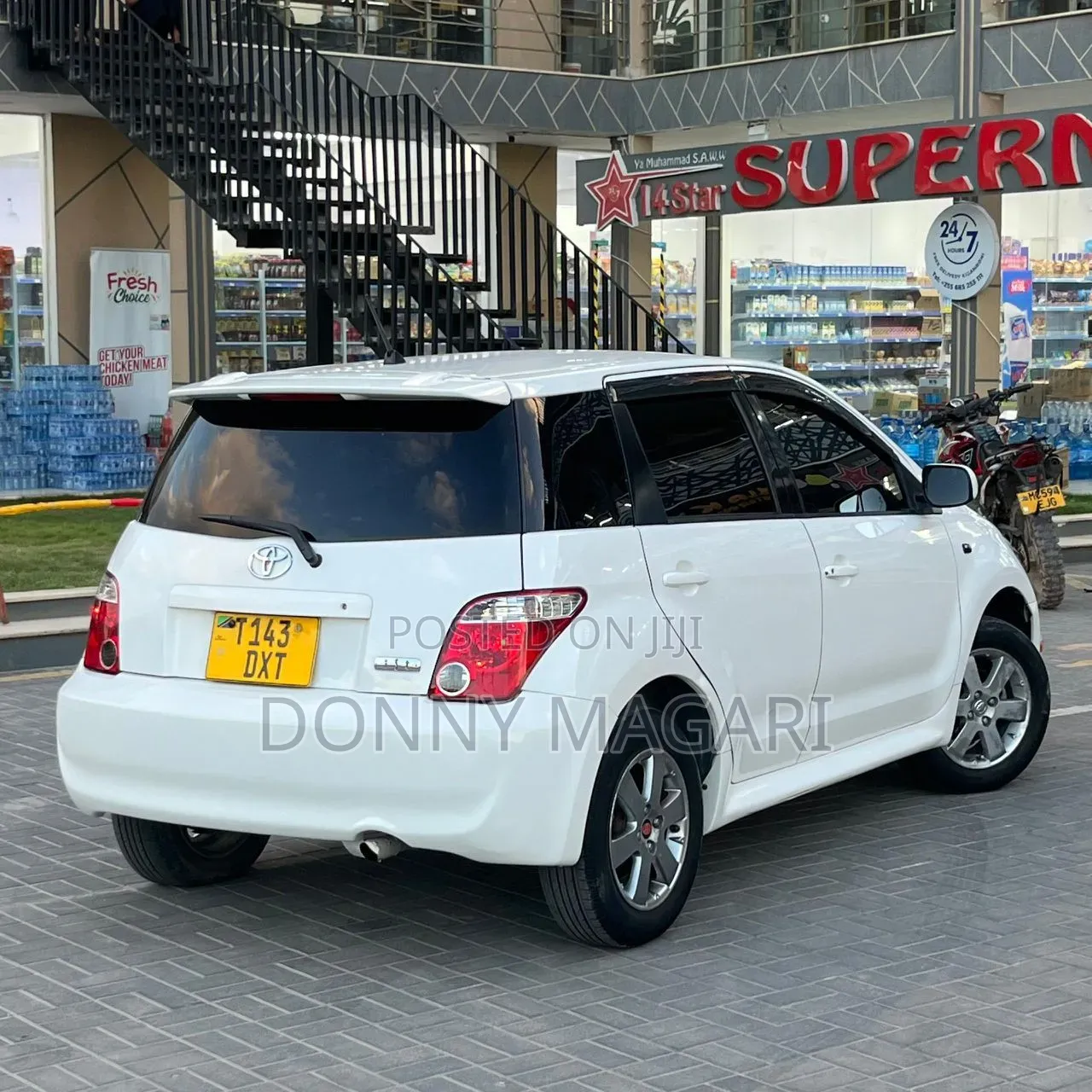 Toyota IST 2006 White