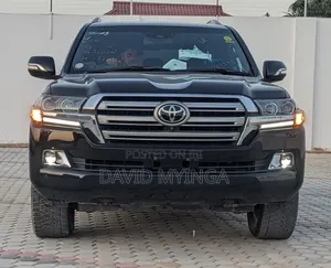 Toyota Land Cruiser 2017 Black