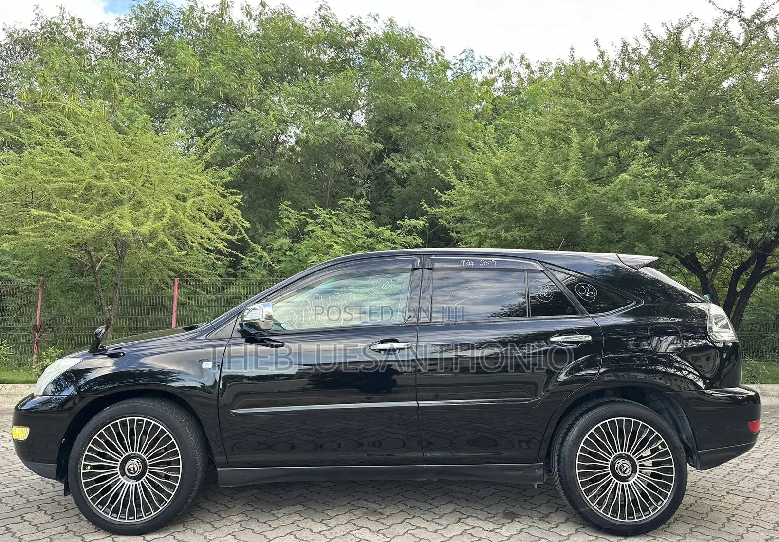 Toyota Harrier 2009 Black