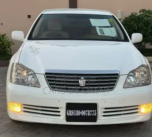Toyota Crown 2007 White