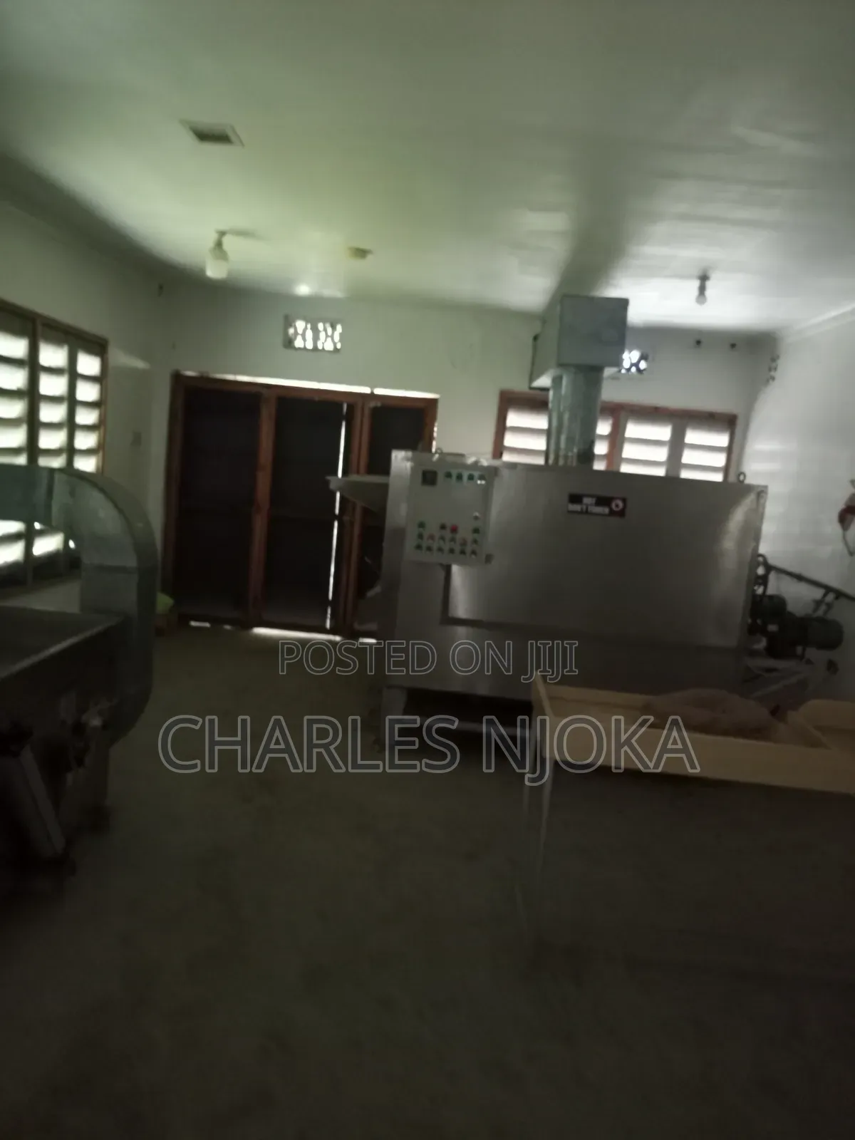 Kiwanda Cha Kusagia Karanga Chenye Eneo Kubwa Ukonga Mazizini Kinauzwa
