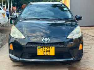 Toyota Aqua 2014 Black