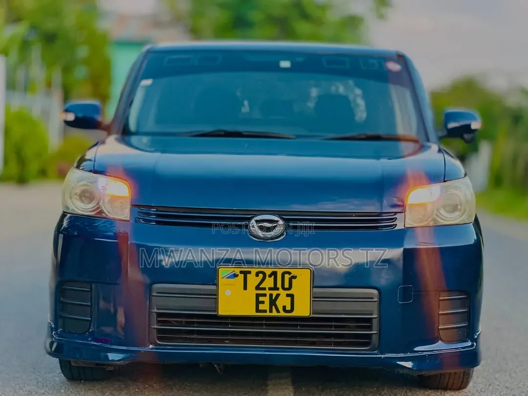 Toyota Corolla Rumion 2009 Blue