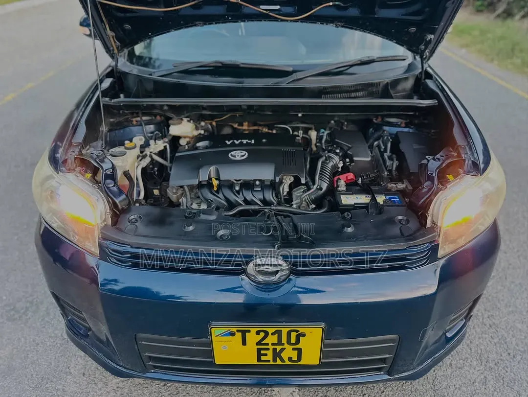 Toyota Corolla Rumion 2009 Blue