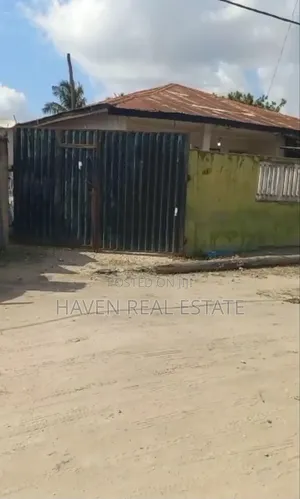 3bdrm House in Kijitonyama for sale