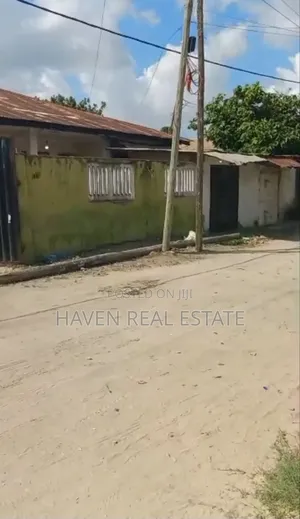 3bdrm House in Kijitonyama for sale