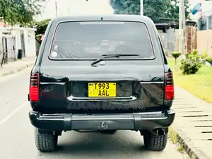 Toyota Land Cruiser 1998 Black
