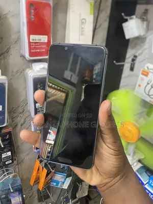 Sharp Aquos Sense 3 SHV45 64 GB Gray